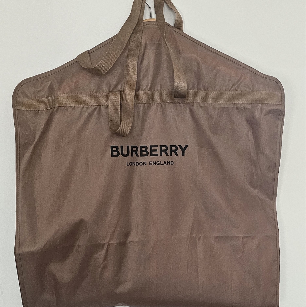 Burberry Garment Bag in Brown